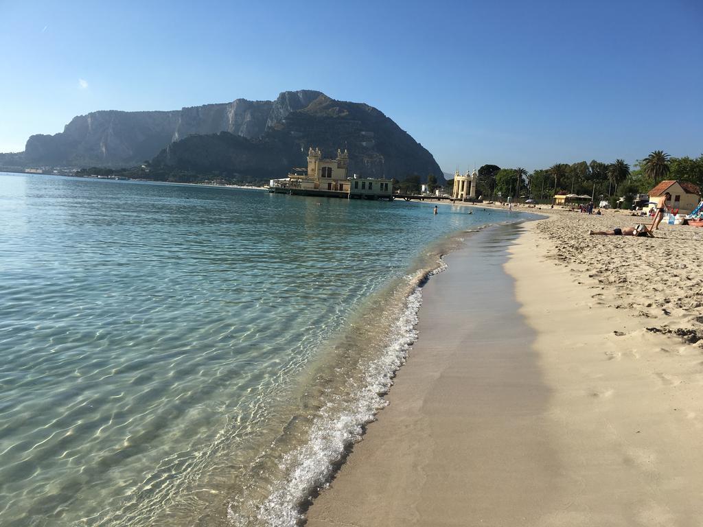 Appartamento Santuzza Mondello Esterno foto